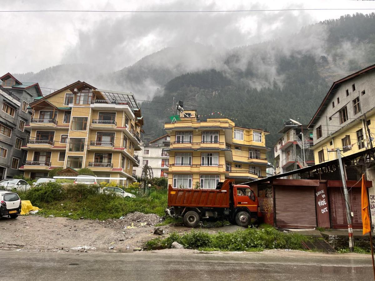 Hotel Snow Bird Manali  Exterior photo